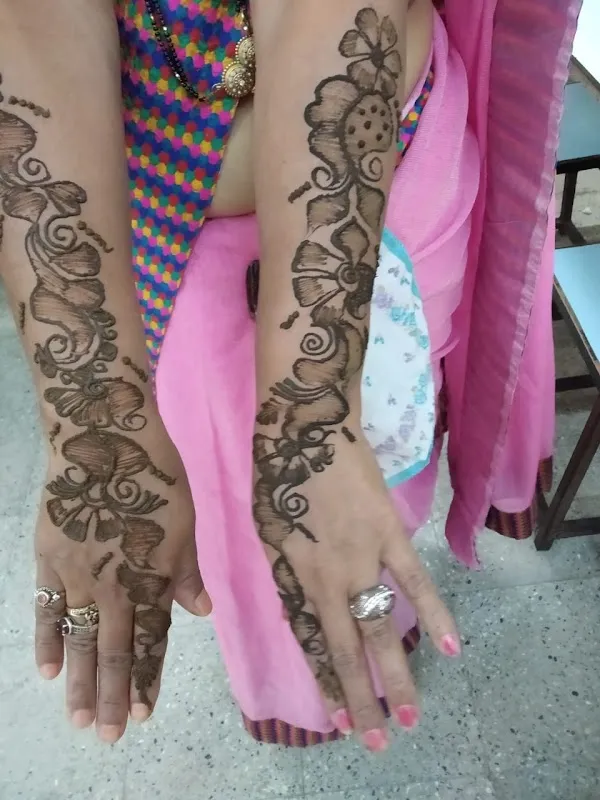 Nishaa's Beauty salon