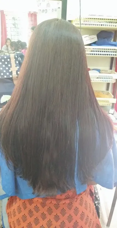 Nishaa's Beauty salon