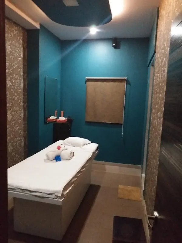 BIOM Wellness Spa in Chembur