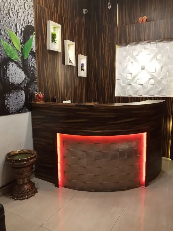 ICONIC THAI SPA IN SANPADA