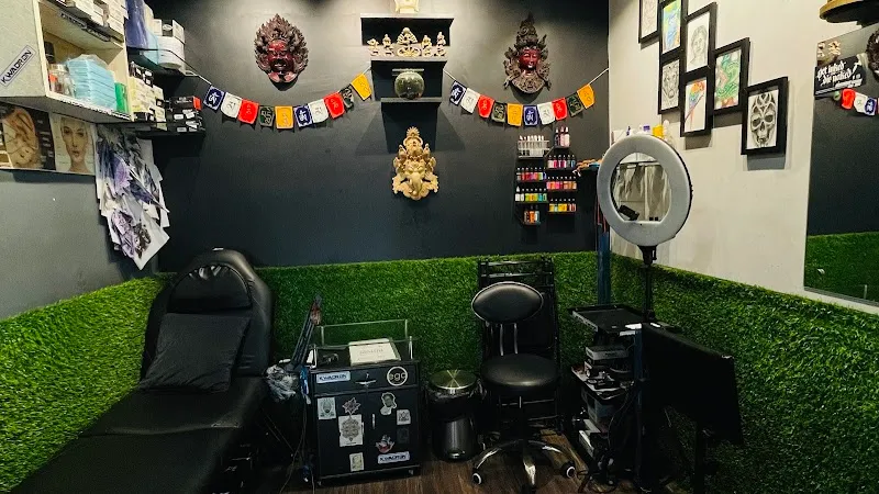Dev Tattoo and Art