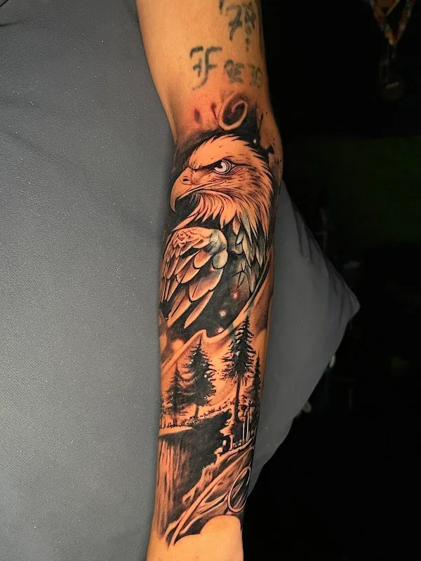 Dev Tattoo and Art