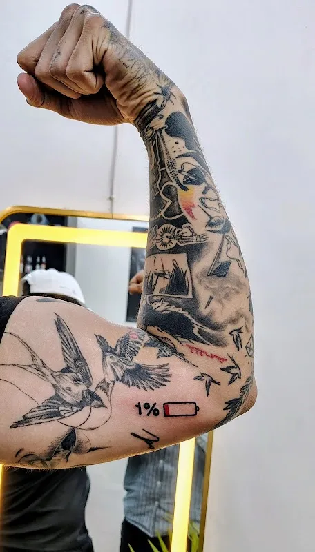 TINTS TATTOOZ
