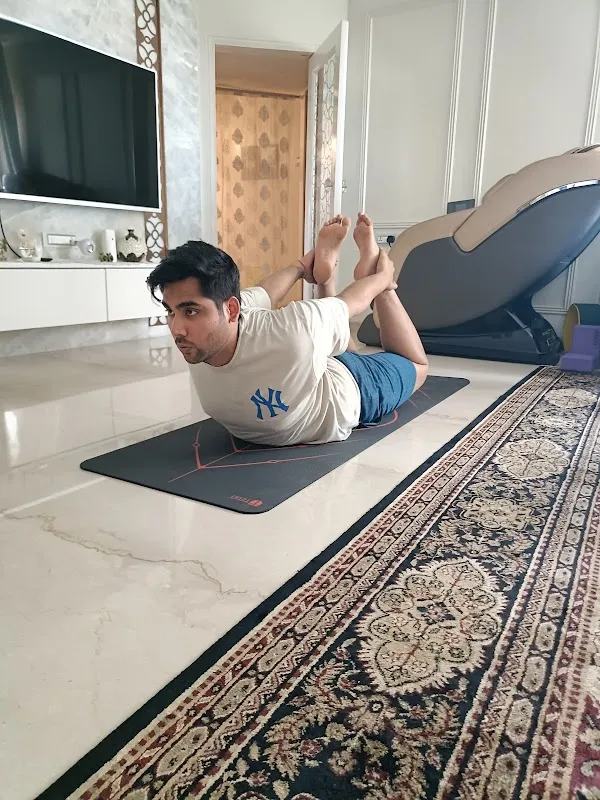Aasana yoga (personal yoga training, yoga at home , online classes , personal service)