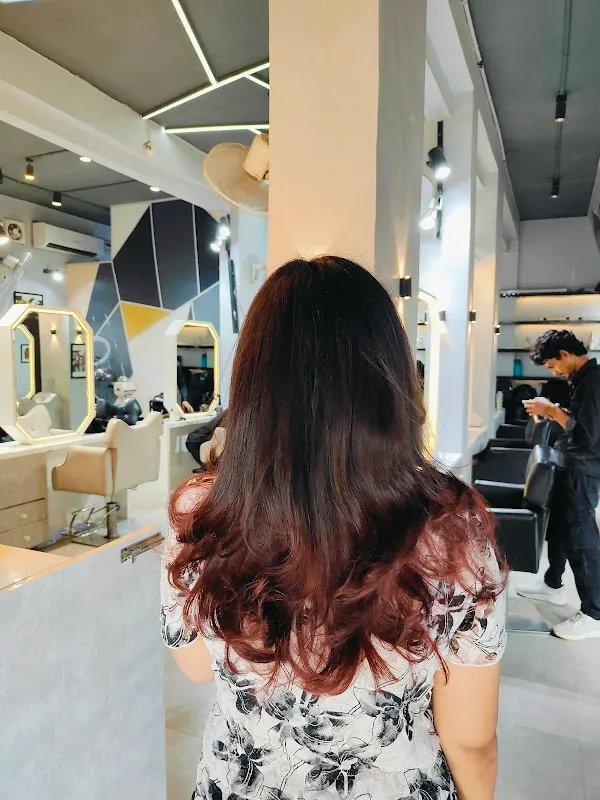 Jawed Habib Hair & Beauty Salon, Kamla Nagar