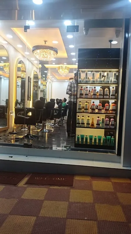 URBAN CUT UNISEX SALON