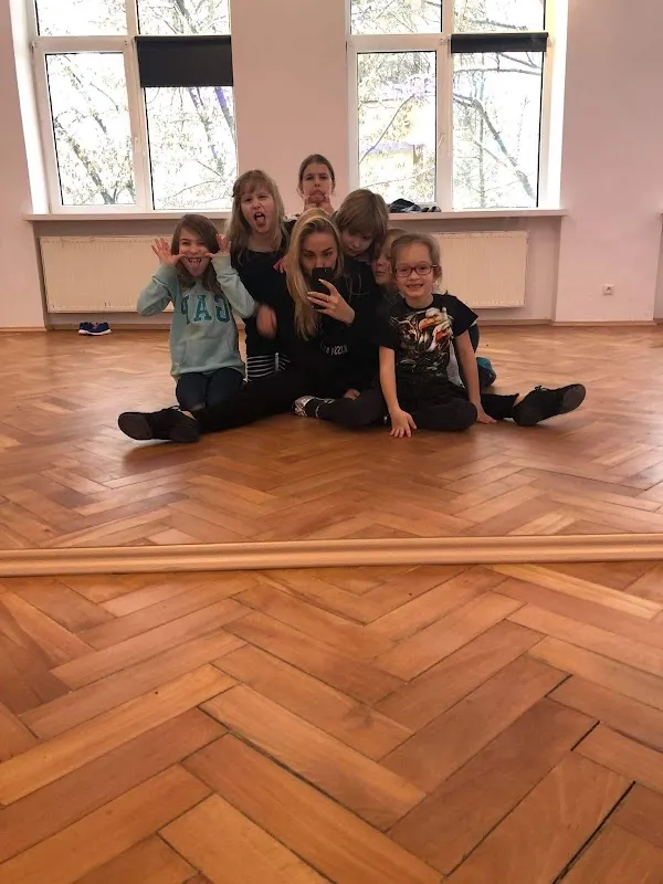 Polish School of Dance Club