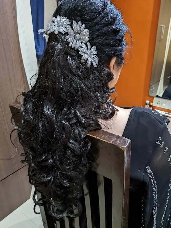 Mitali Hair & Beauty Salon