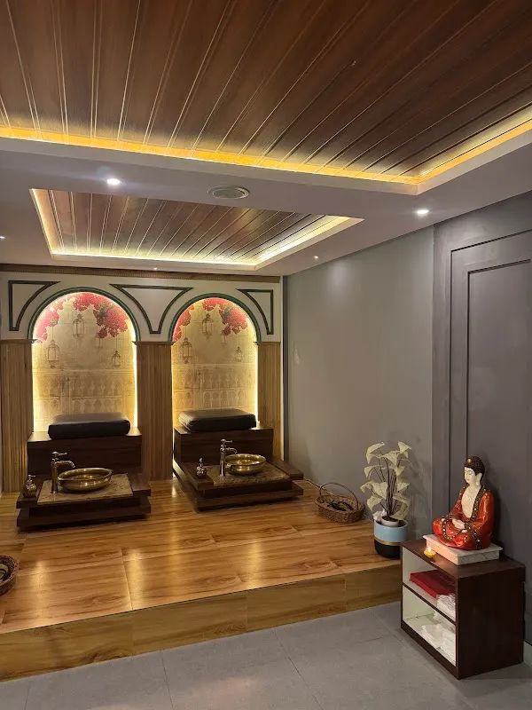 Spa Le Paris @ New Bel Road
