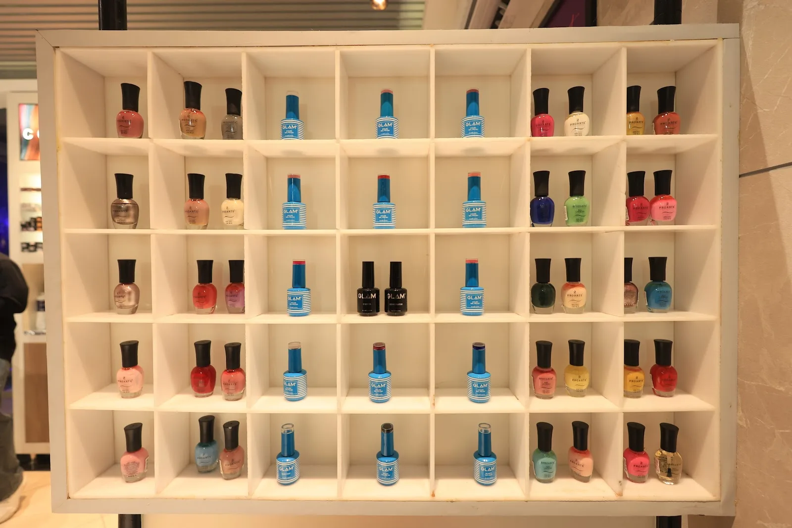 Naturals Salon West Tambaram