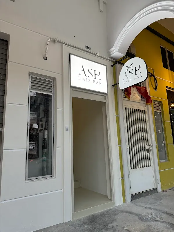 ASH HAIR BAR (HAIR & NAILS)