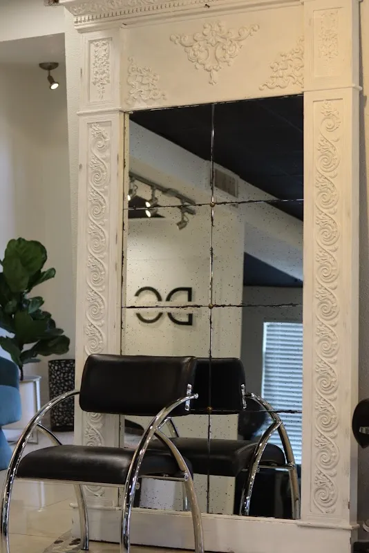 DAMRON & COMPANY SALON
