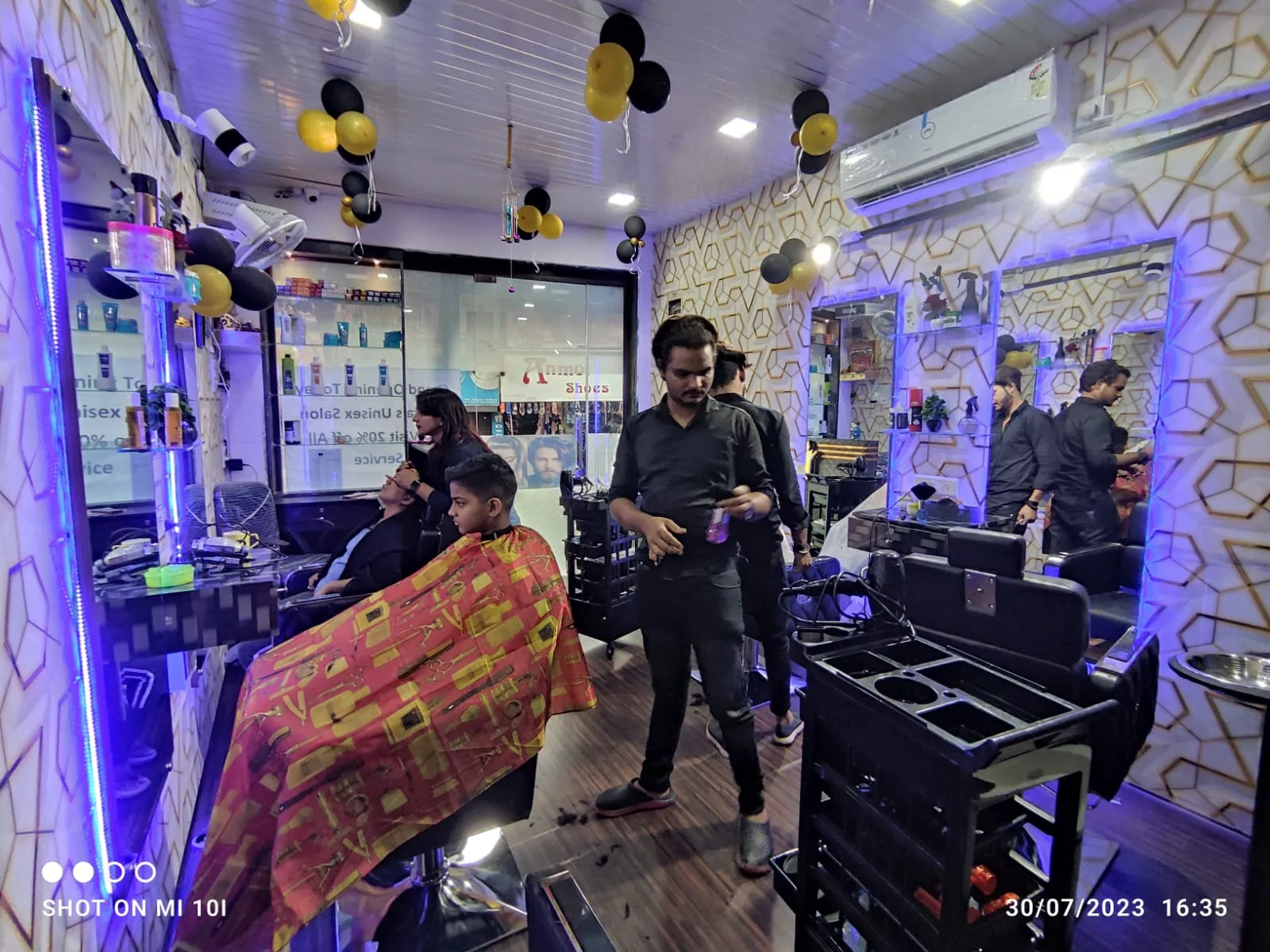 Kavita's Unisex salon
