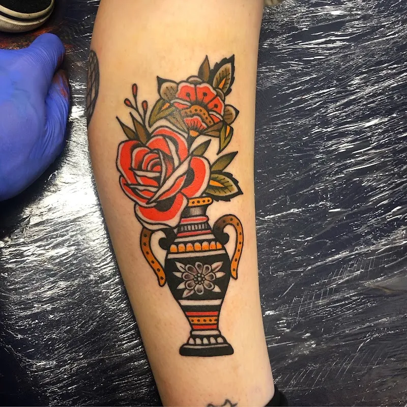 Newtown Art Studio - Geelong Tattoo Studio