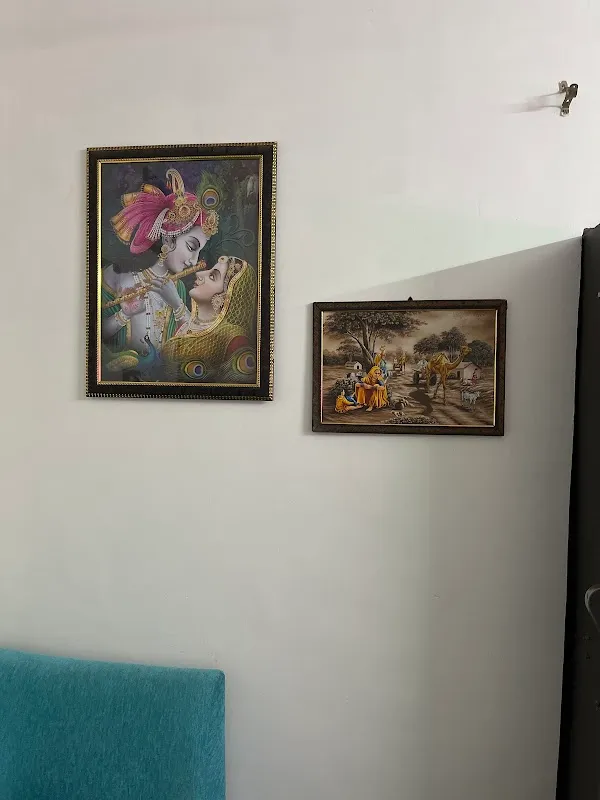 I.S Gallery.