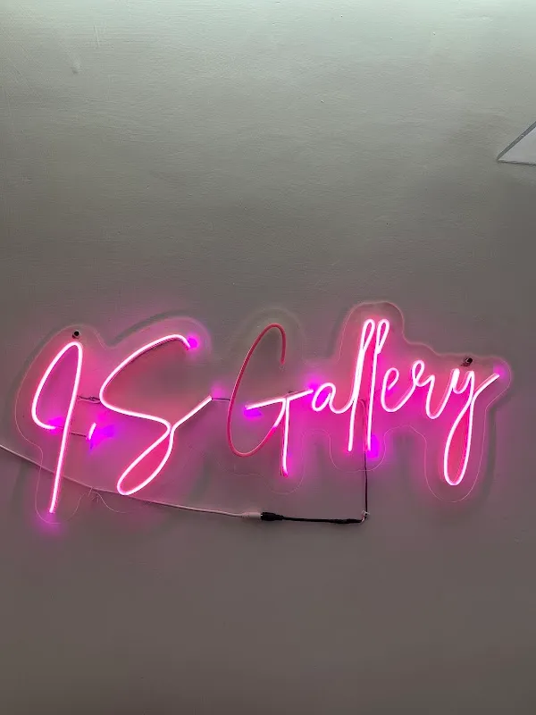 I.S Gallery.