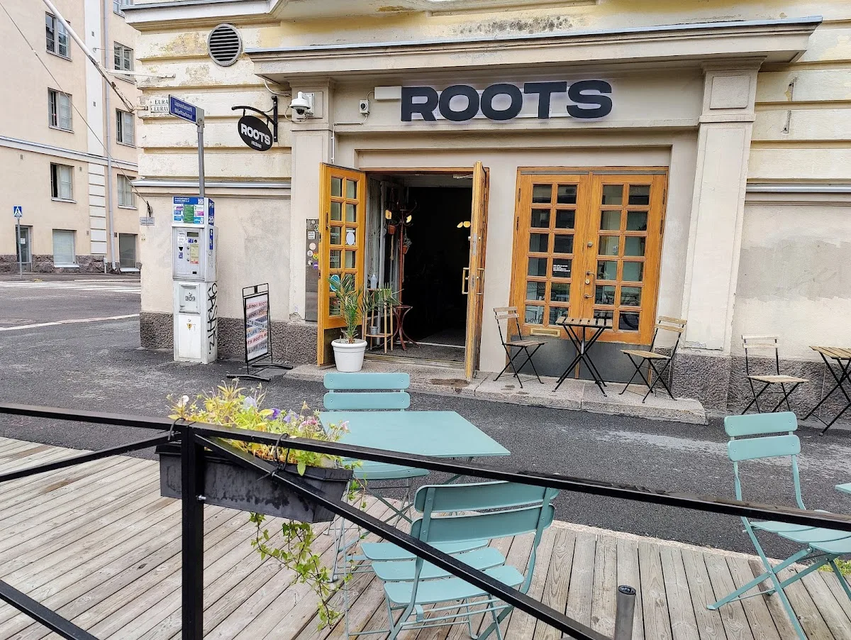Roots Helsinki Yoga Studio & Cafe