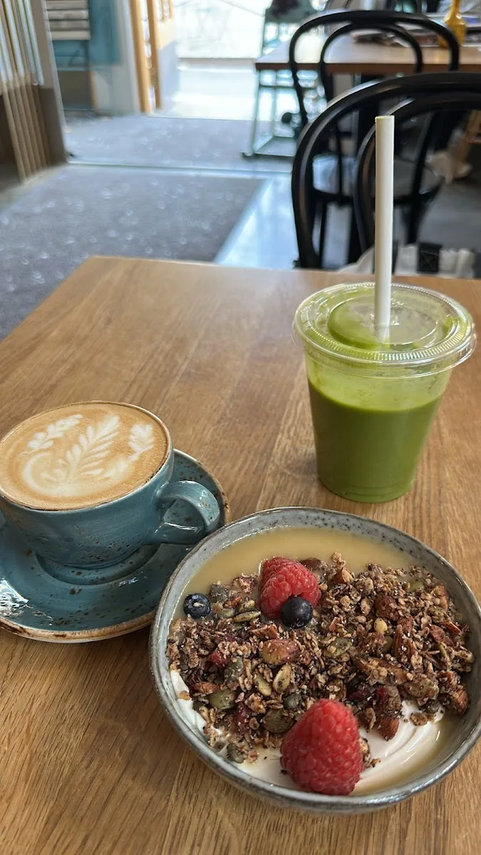 Roots Helsinki Yoga Studio & Cafe