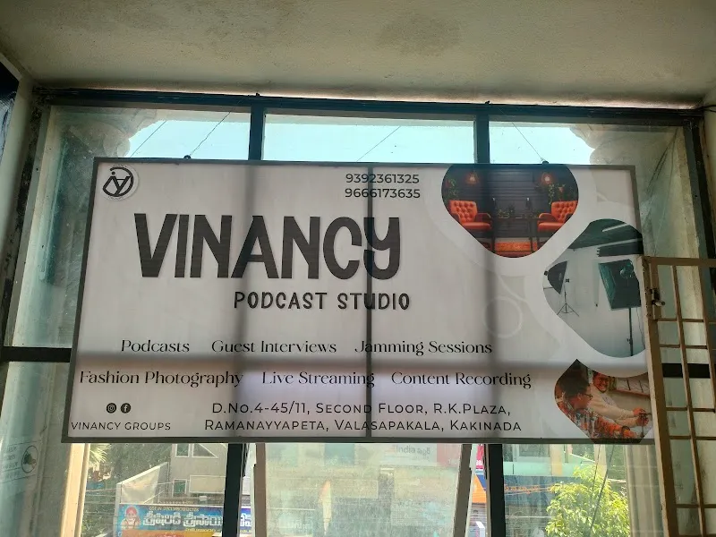 Vinancy podcast Studio