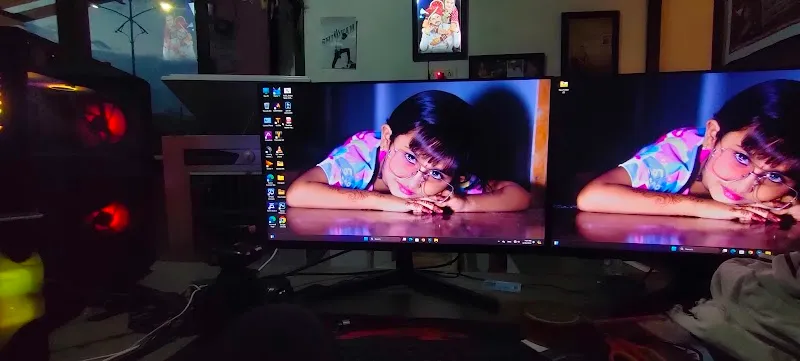 HARDIK PHOTO STUDIO & ONLINE CHE SARV KAM KELYA JAIL.