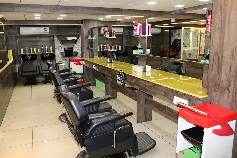 Eklipz Salon