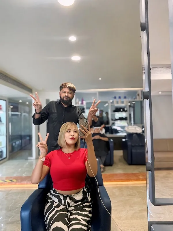 Eklipz Salon