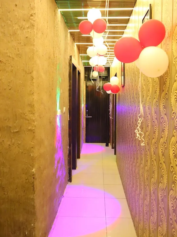 Feel good spa center