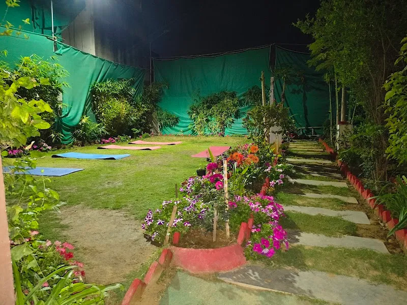 YOGA SE HI HOGA - yoga class