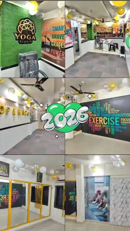 YOGA,FLOOR EXCERCISE