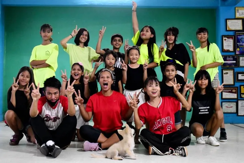 DANCE SPOT STUDIO