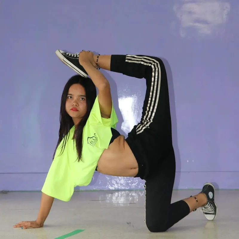 DANCE SPOT STUDIO