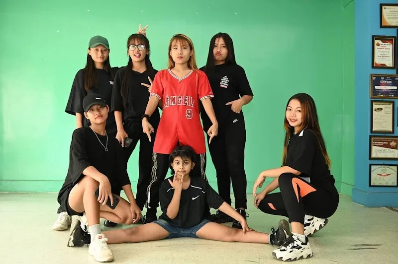 DANCE SPOT STUDIO