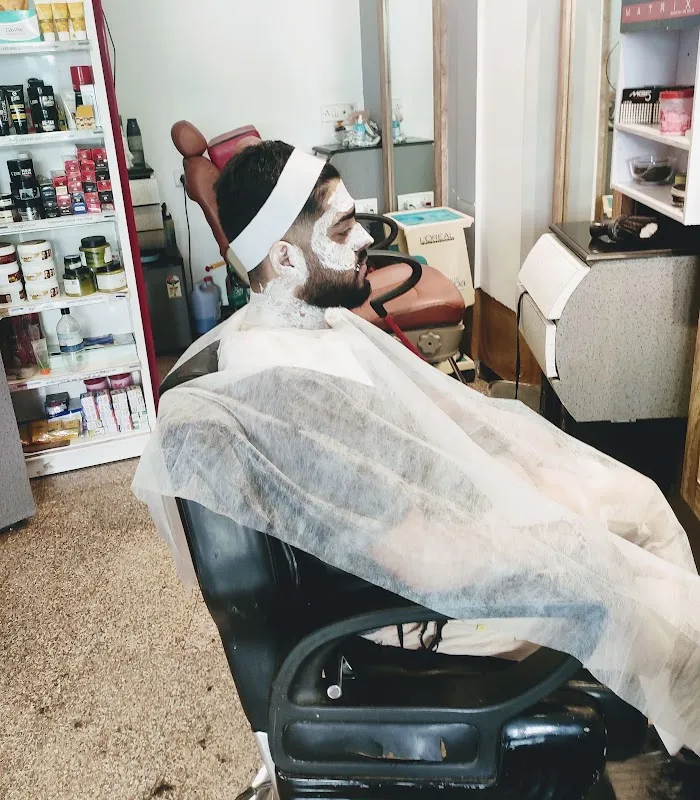 Honey Unisex Salon.....