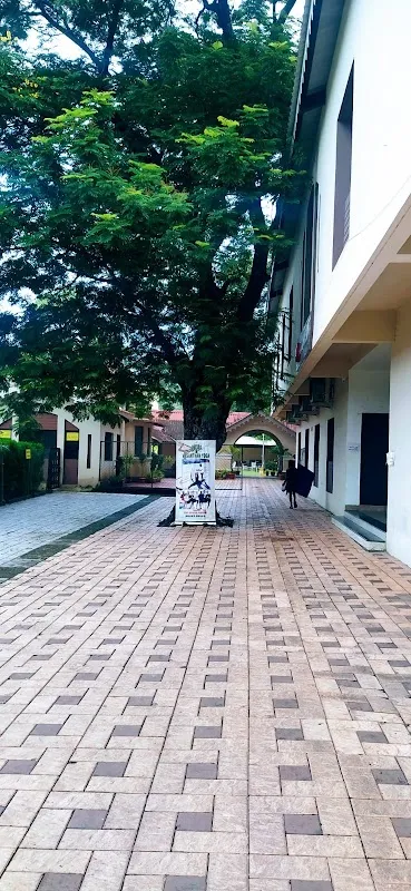 Vasanthan- Yoga class in Nagpur | Fitness club | Iyengar yoga