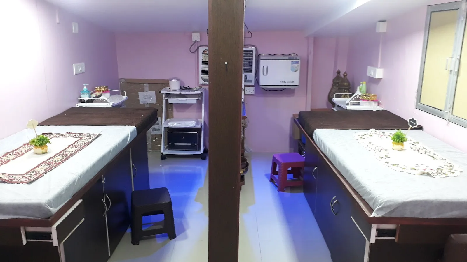 Mahhindrs Swaroop Ladies Beauty Salon