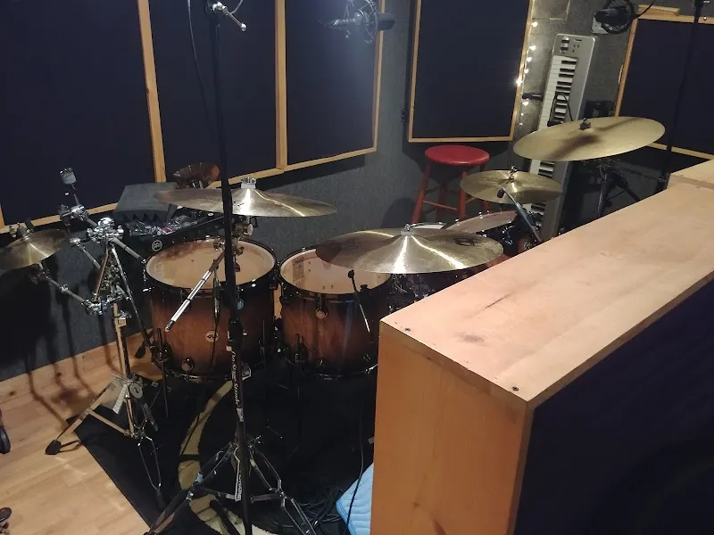R & J Recording Studios