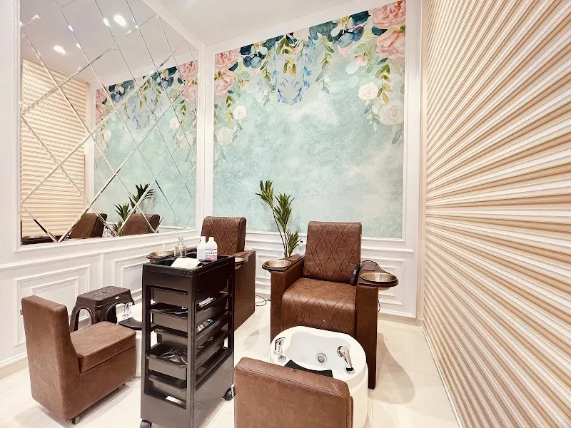 Lookwell Salon - New Panvel