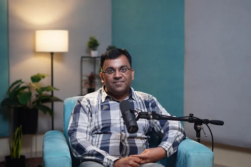 Taperfox Podcast Studio