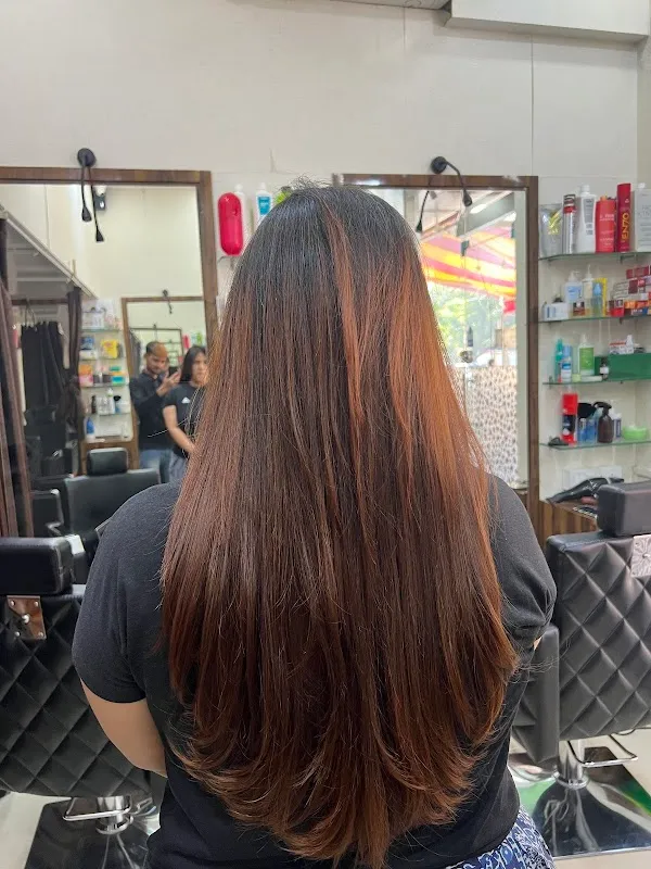 Unilooks Family Salon