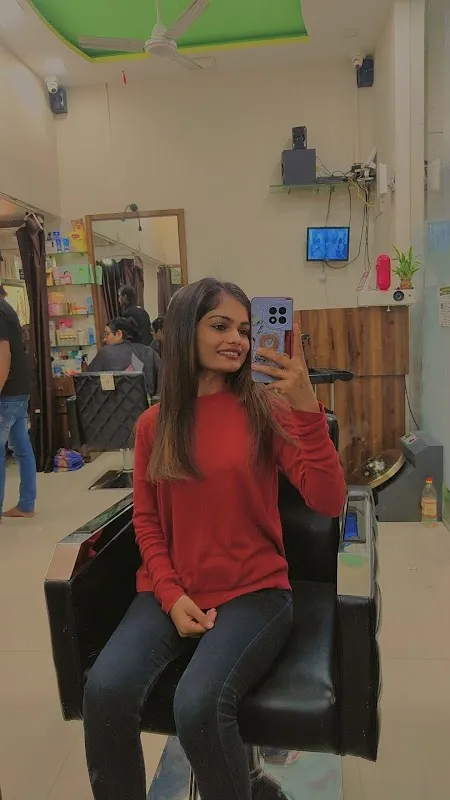 Unilooks Family Salon