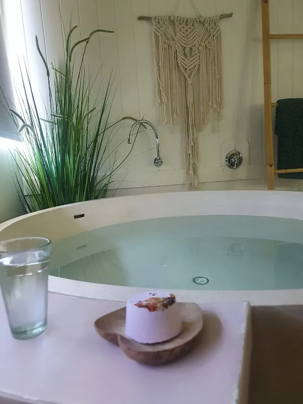 Noosa Facial Lounge