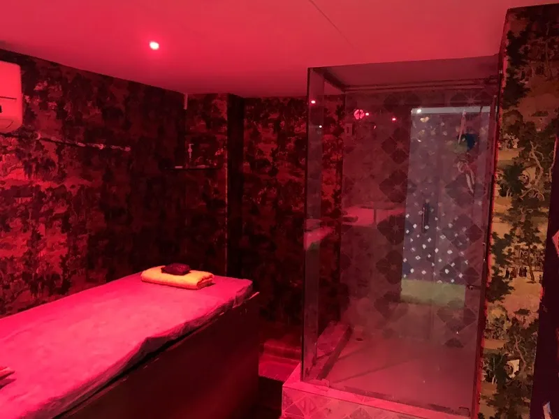 Lomi Hammam Spa