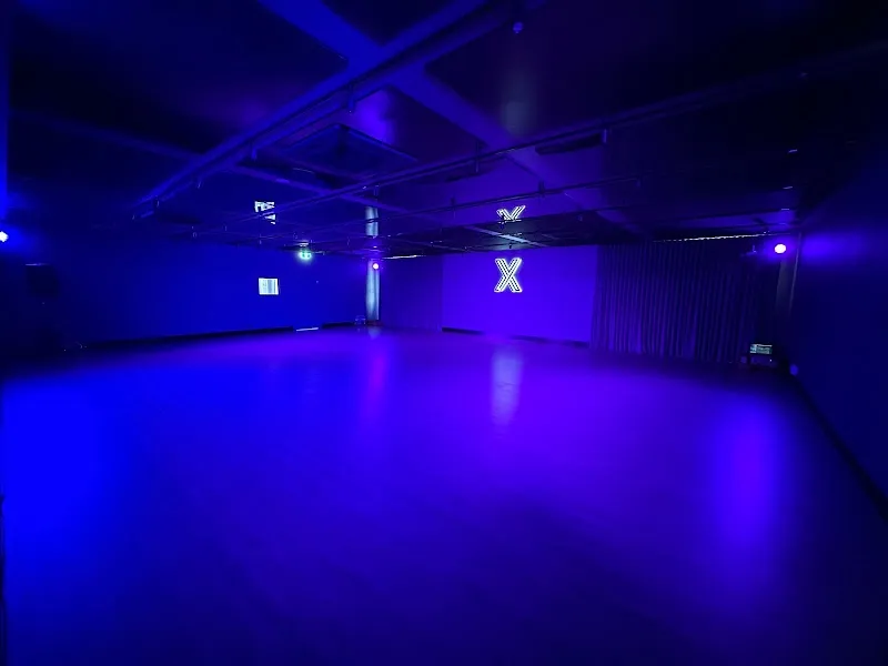 X-Dance Station