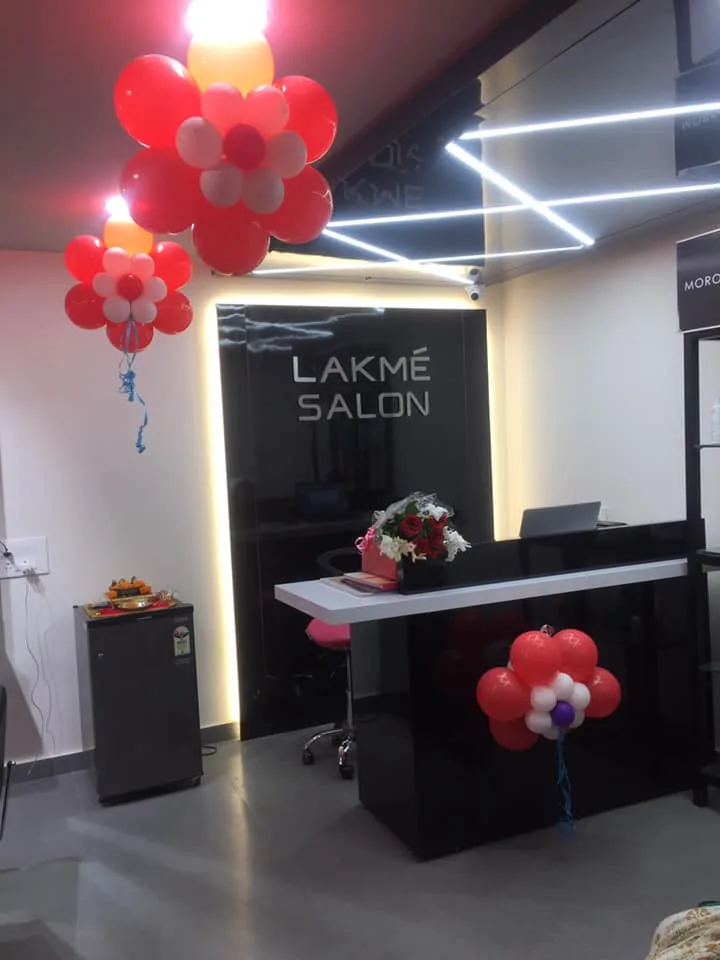 Lakme Salon in Haridwar road,Dehradun