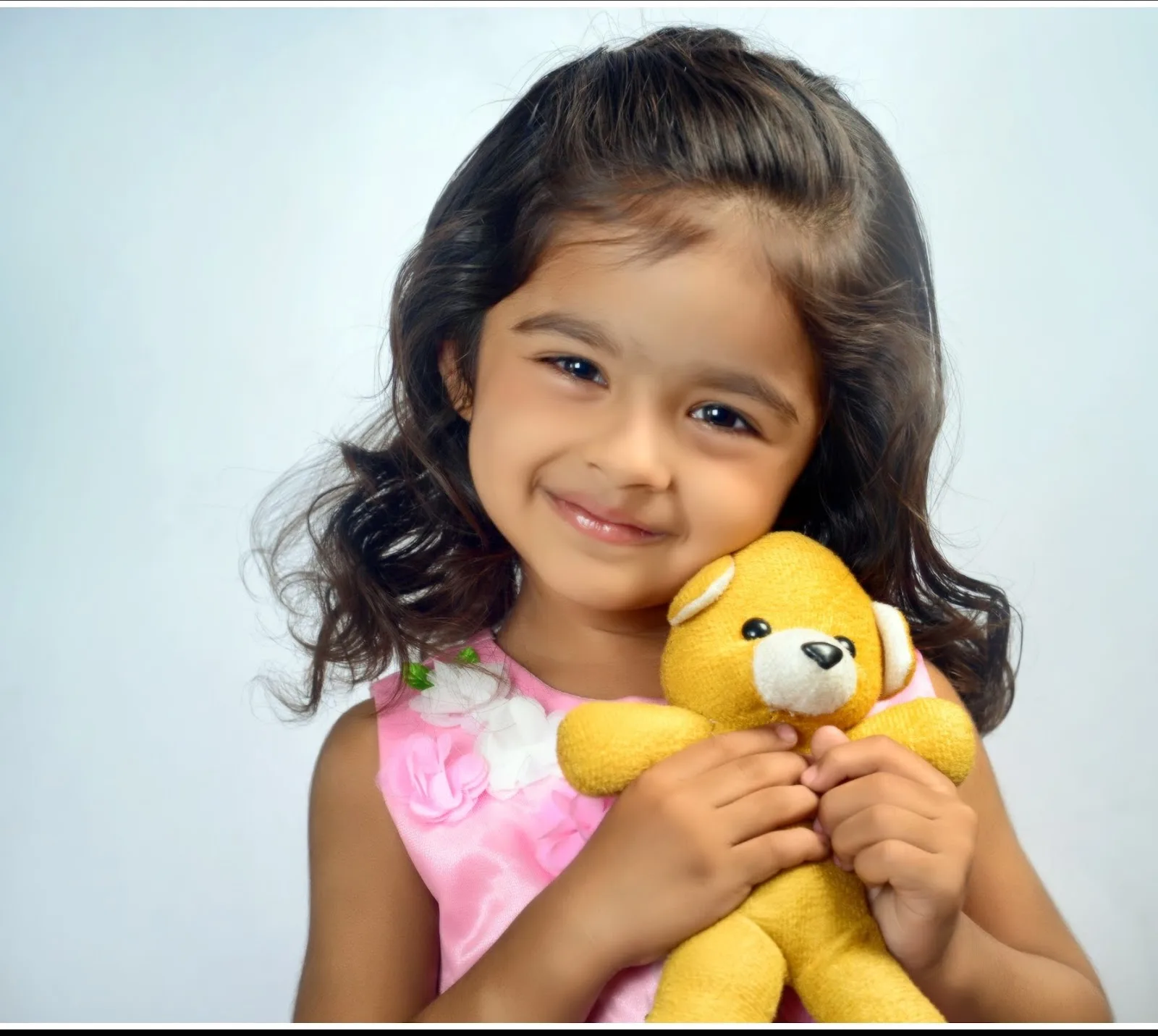 Anand Photo House