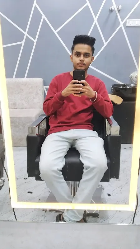 HAIR GRAPHICS UNISEX SALON