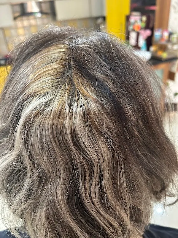 Toni&Guy Hairdressing, Electronic City