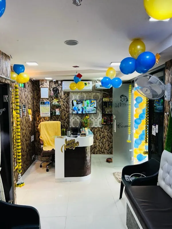 SRI M1 UNISEX FAMILY SALON