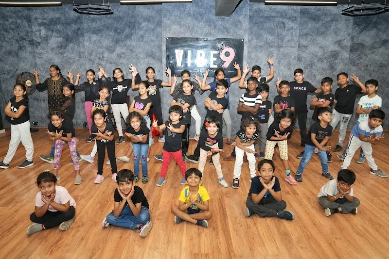 VIBE9 All About Dance