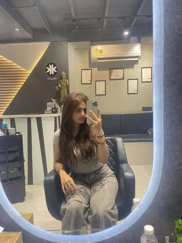KK Hair Beauty & Nail Lounge